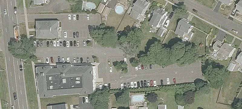 Main St