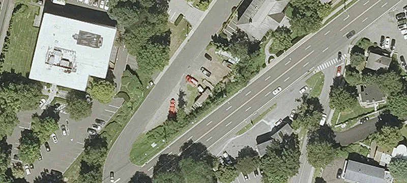 Putnam Ave