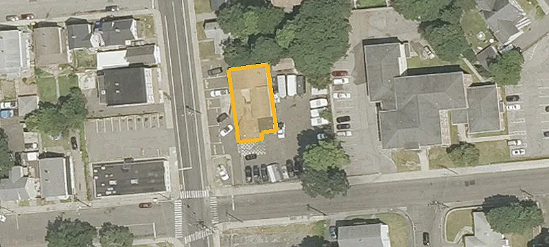 174 Main St