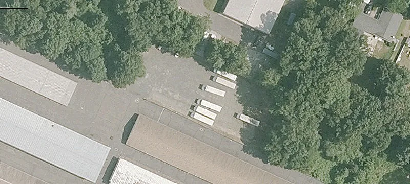 428 Ellington Rd