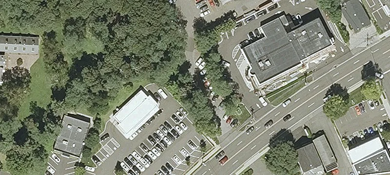 345 Putnam Ave