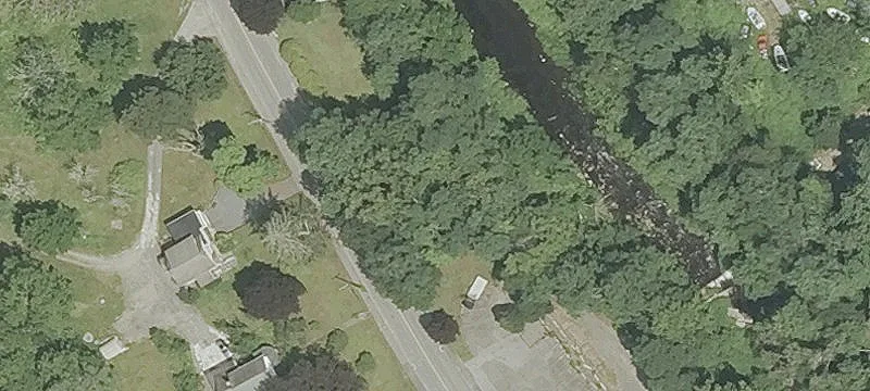 24 Riverside Ave