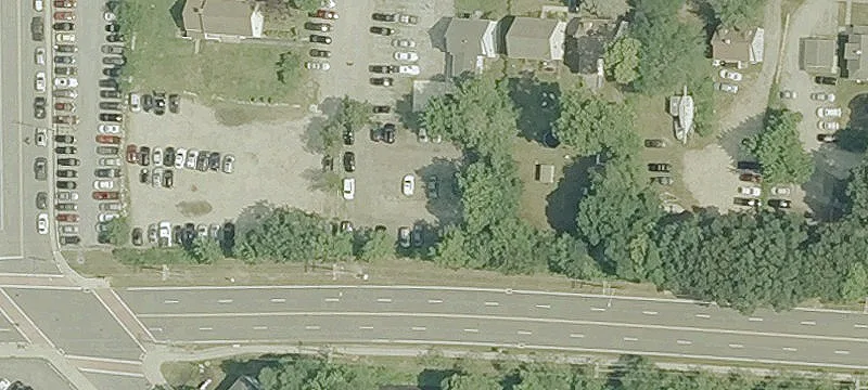 Elderkin Ave