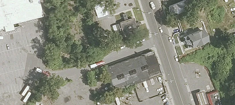 Main St