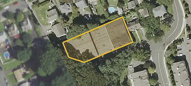 80 Riverdale Ave