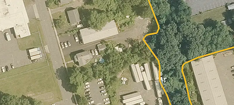 134 Reed Ave