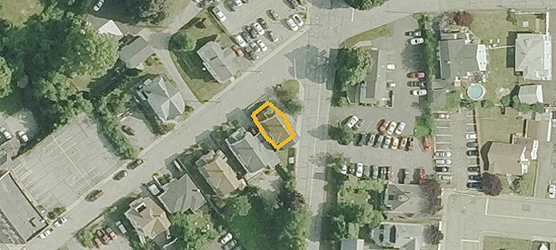 31 Ledyard Ave