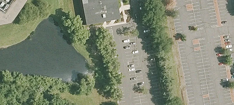 300 Winding Brk Dr