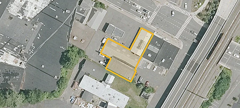 1045 New Britain Ave