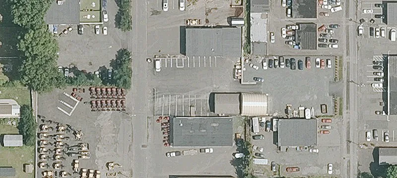 28 Chelton Ave
