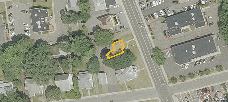 364 Main St