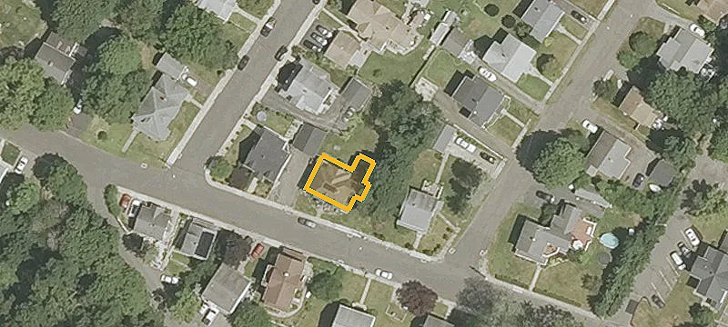 121 Aetna St