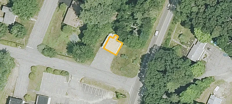 4 Lucienne Ave