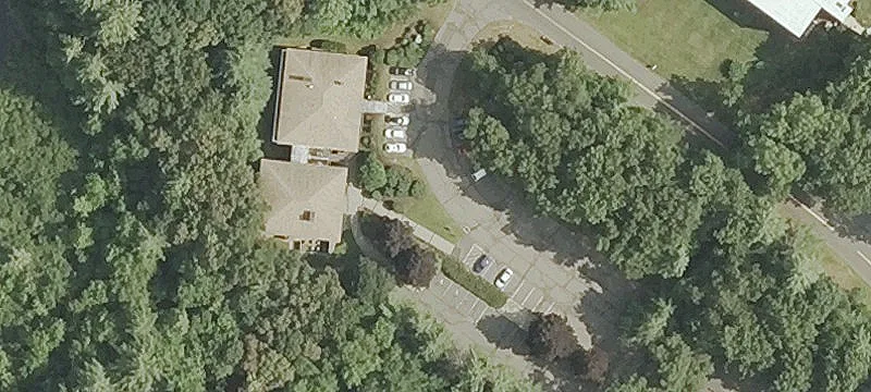 35 Tower Ln