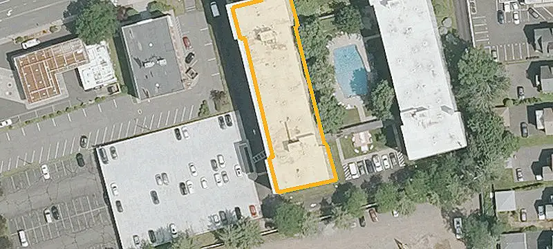 887 Farmington Ave