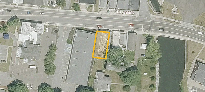 18 Main St