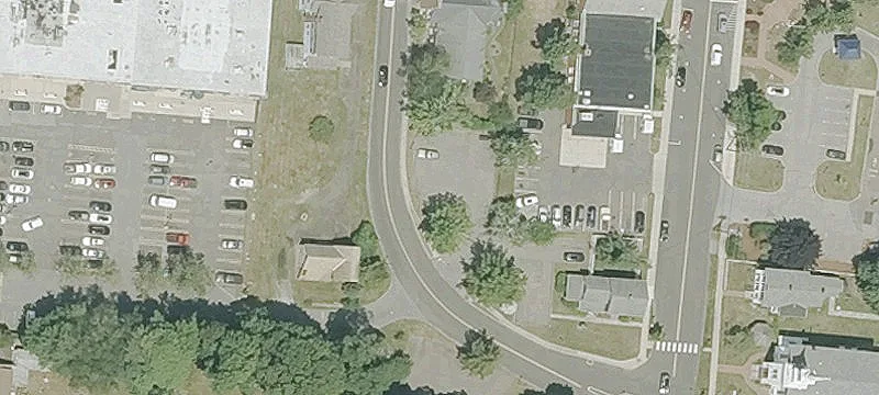 10 Main St