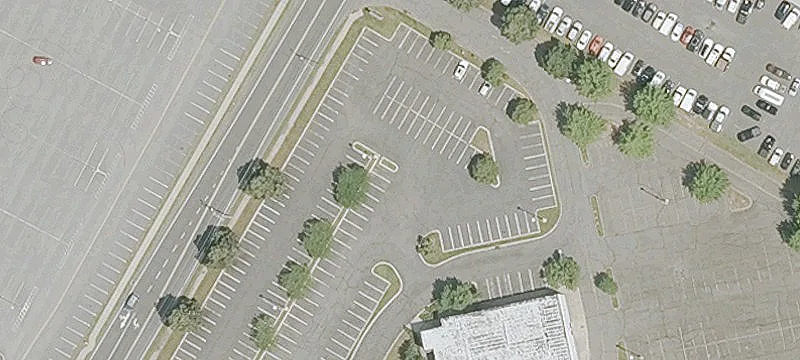 Frontage Rd