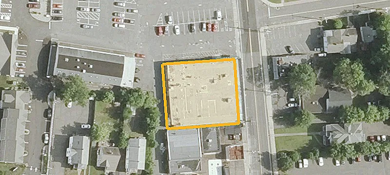 200 Main St