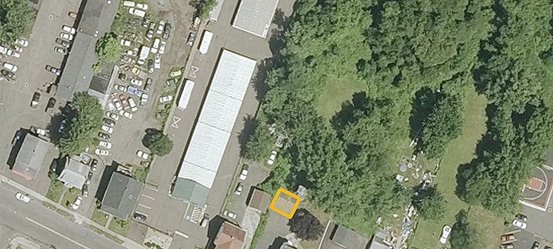 621st Main St