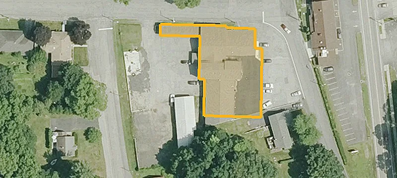 521 Davis Rd