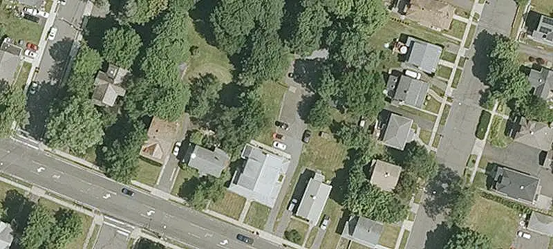 558 Main St