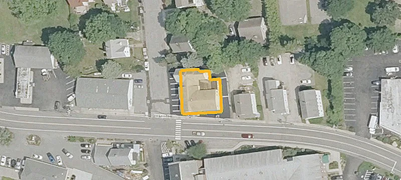 2 Lincoln Ave