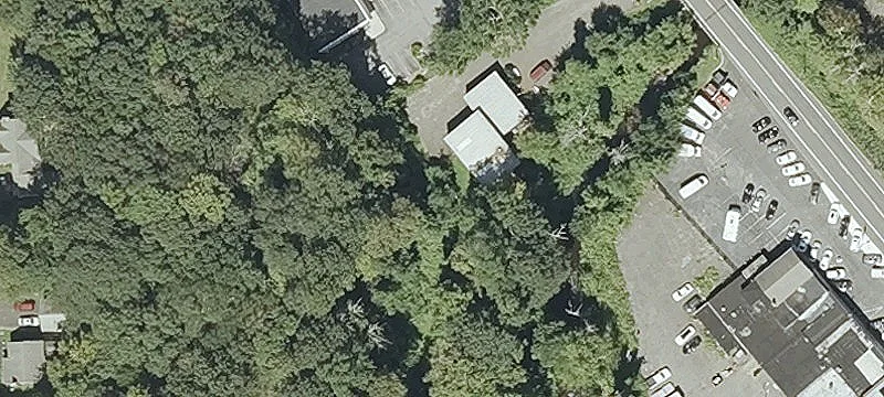 1047 Danbury Rd