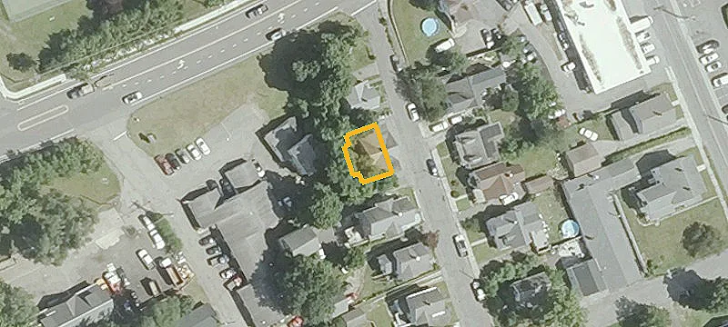 21 Nicholas Sq