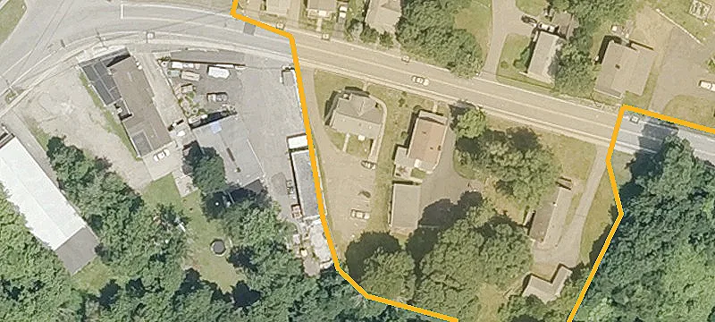 240 Lebanon Ave