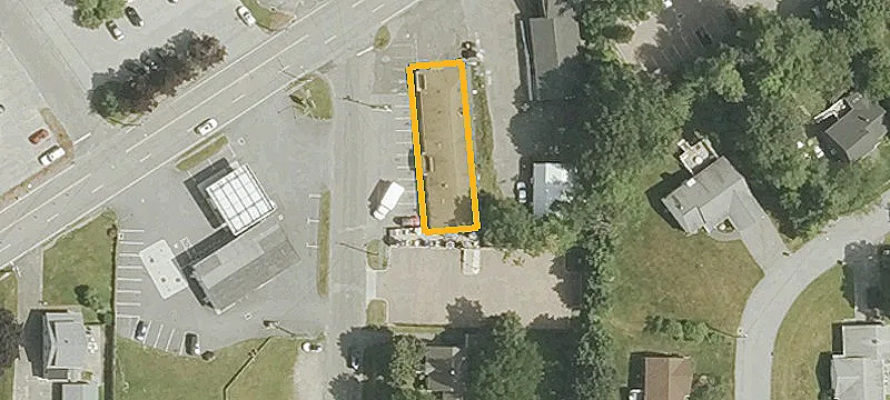 910 Main St