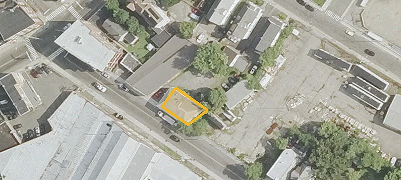 21 Farm St