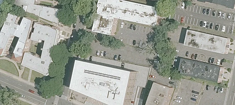 4 Willard St