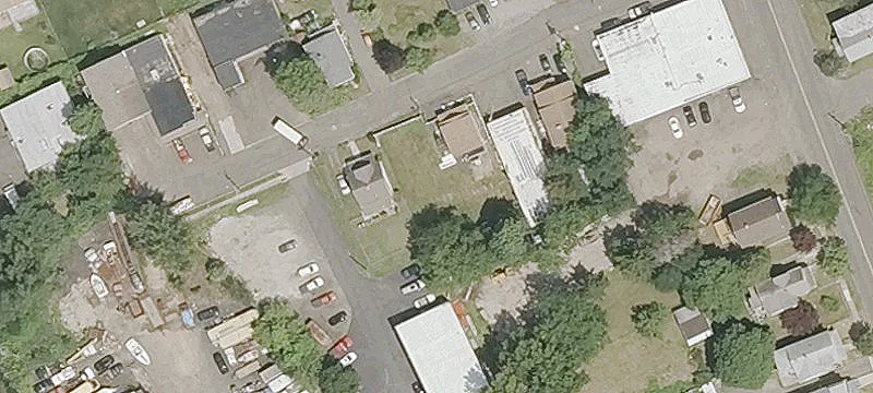 28 High St