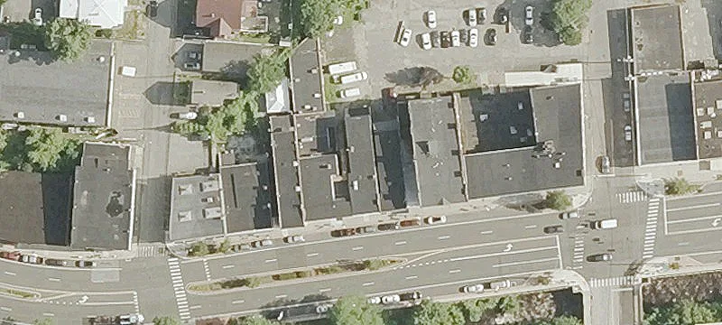 424 Main St