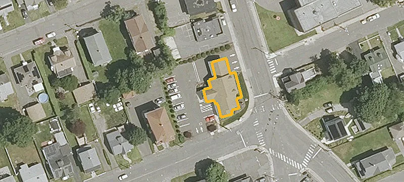 824 Highland Ave