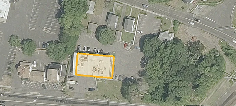 720 Barnum Ave Cutoff