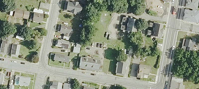 17 Grn Ave