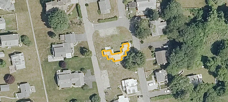 3 Sagamore Ter Dr