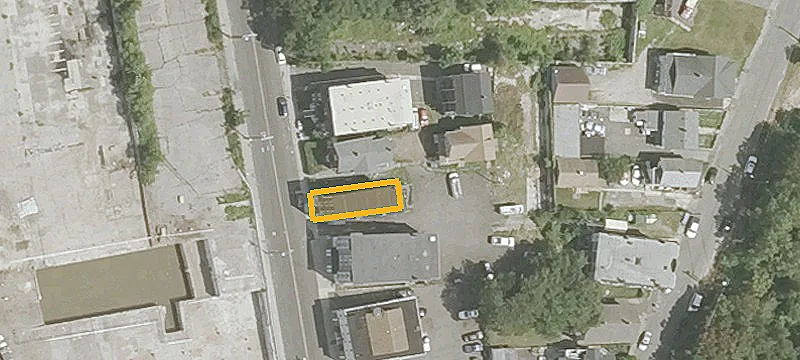 685 Main St