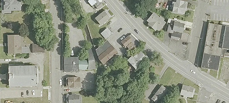 214 Elm St