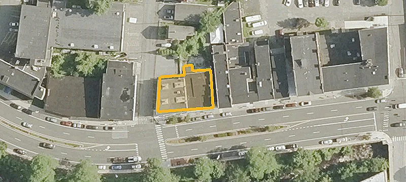 440 Main St