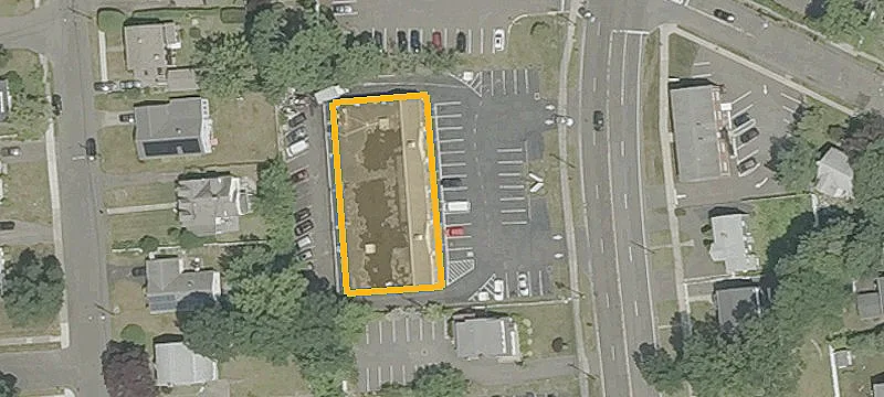 3351 Main St