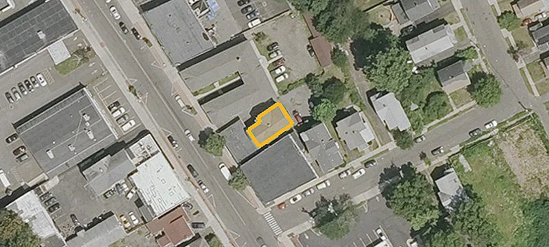 611 Campbell Ave