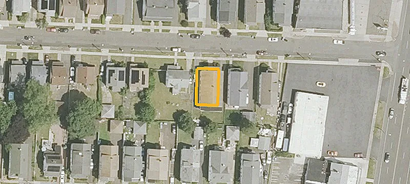 28 3rd St