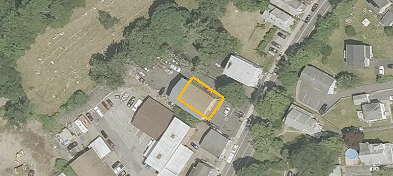 340 Derby Ave