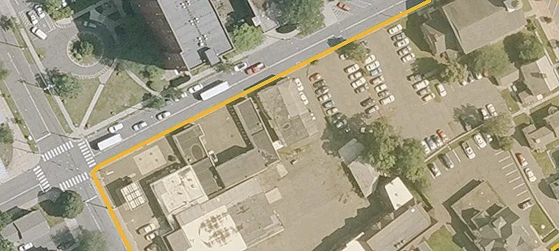 143 William St