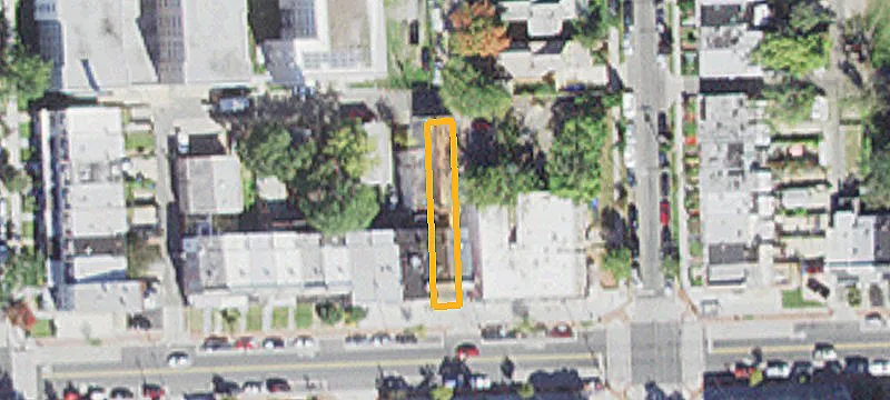 711 Kennedy NW St