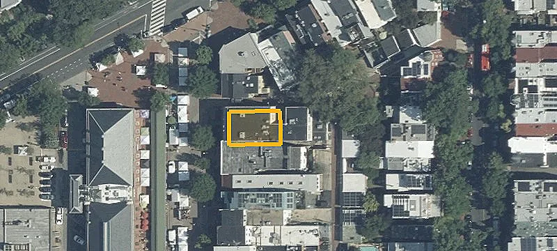 210 7th SE St