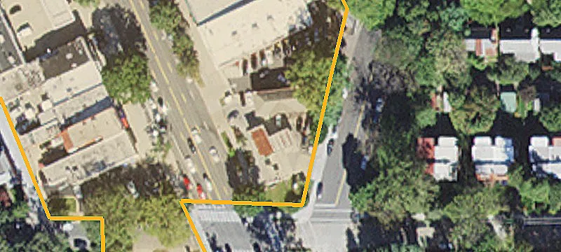 5001 Connecticut NW Ave